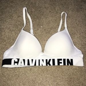 Calvin Klein bra 34b